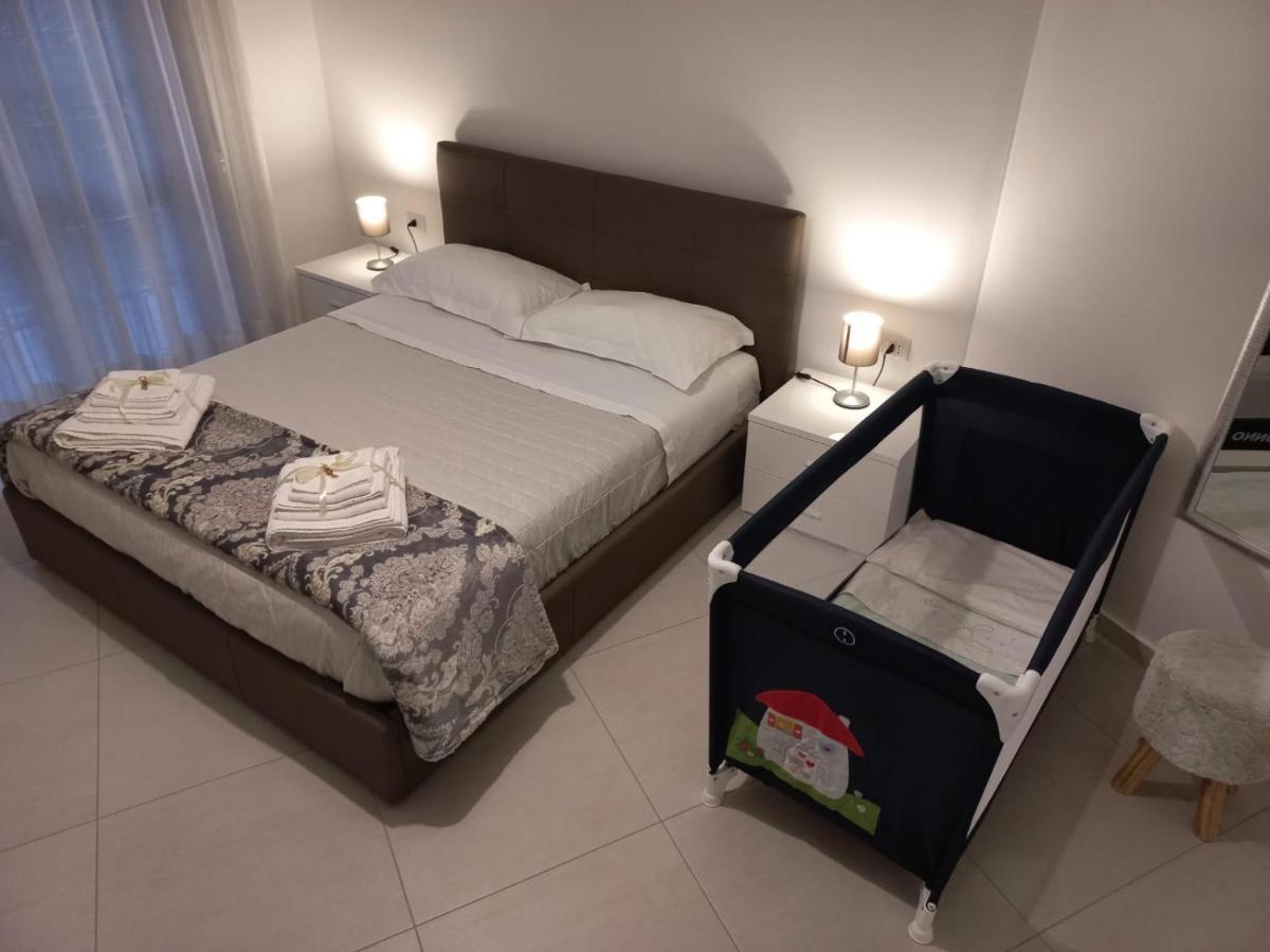 דירות אצ'י קסטלו Casa Gise מראה חיצוני תמונה