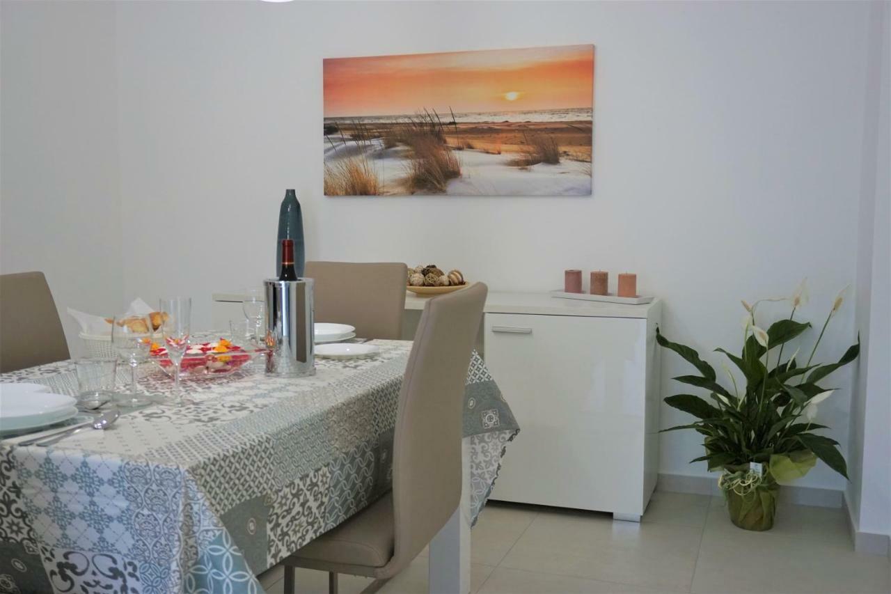 דירות אצ'י קסטלו Casa Gise מראה חיצוני תמונה