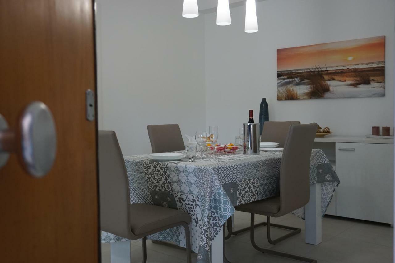 דירות אצ'י קסטלו Casa Gise מראה חיצוני תמונה