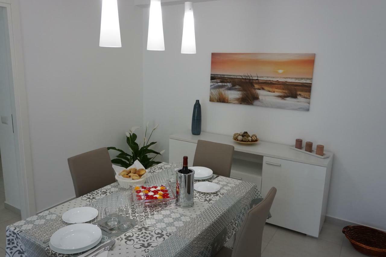 דירות אצ'י קסטלו Casa Gise מראה חיצוני תמונה