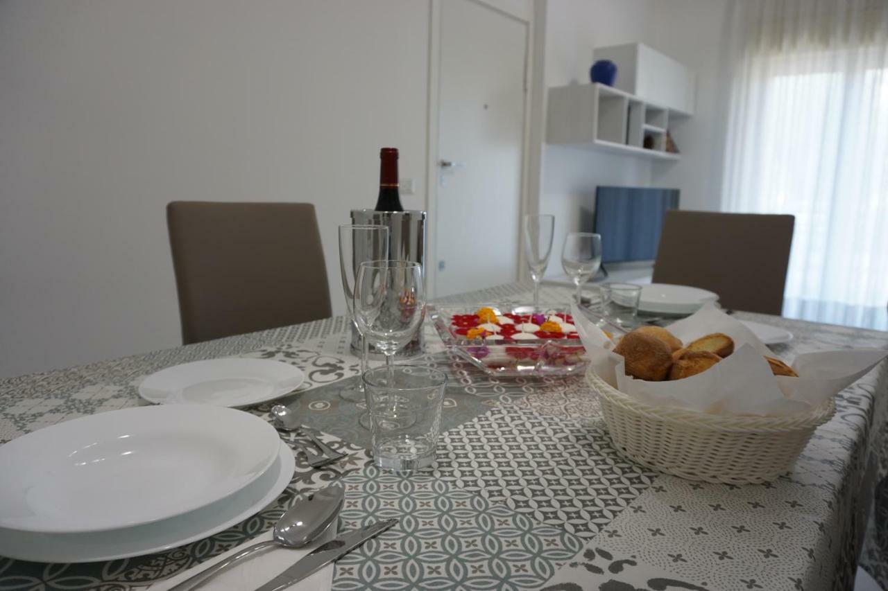 דירות אצ'י קסטלו Casa Gise מראה חיצוני תמונה