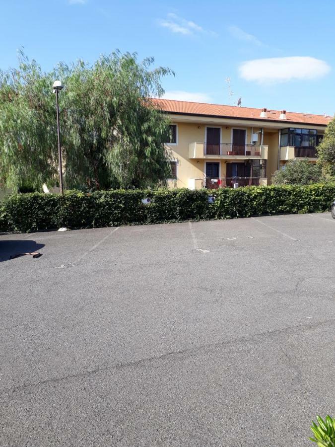 דירות אצ'י קסטלו Casa Gise מראה חיצוני תמונה